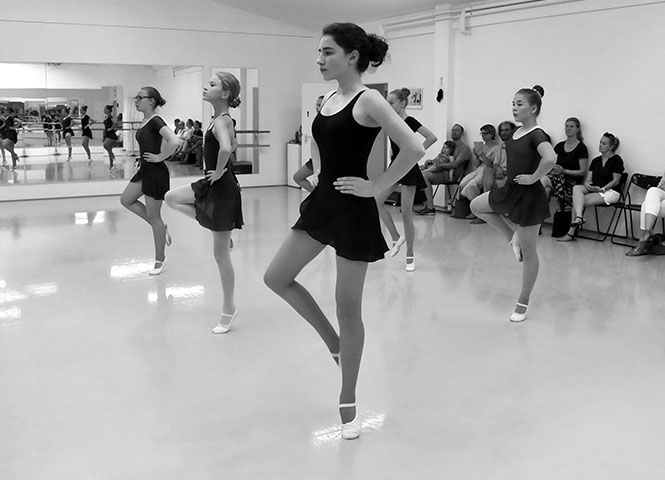 16 Ballettschule Fuerstenfeldbruck Grade 4