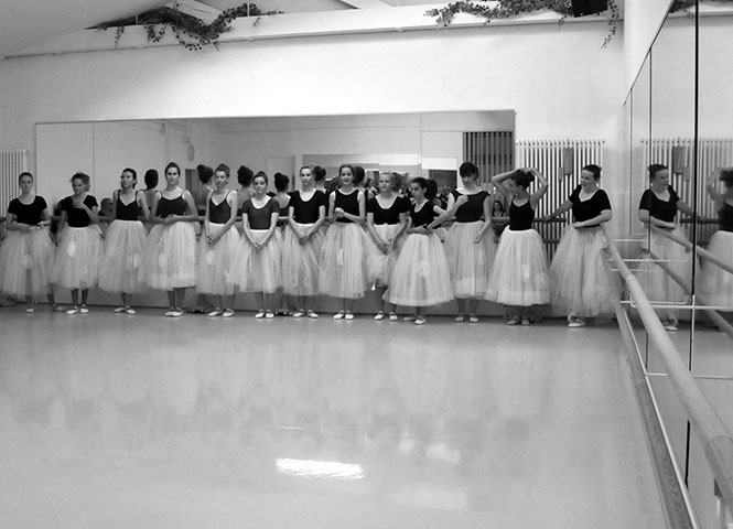 23 Ballettschule Fuerstenfeldbruck Grade 5